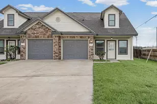 100 Stockton Family Ct, Jarrell, TX 76537 - Photo 2