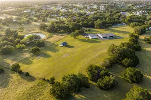 402 Rolling Hills Rd, Liberty Hill, TX 78642 - Photo 24