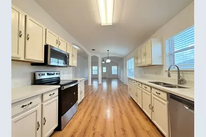 105 Carol Avenue, Leander, TX 78641 - Photo 10