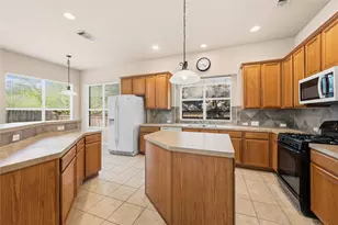 6600 Convict Hill Rd, Austin, TX 78749 - Photo 10