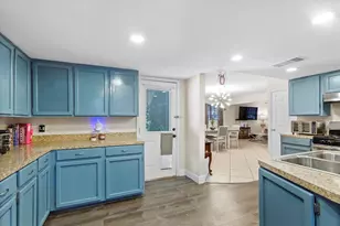 512 Bramble Dr, Austin, TX 78745 - Photo 10