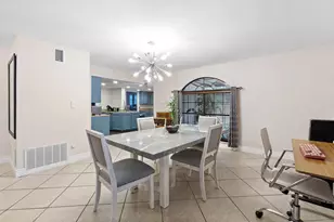 512 Bramble Dr, Austin, TX 78745 - Photo 4