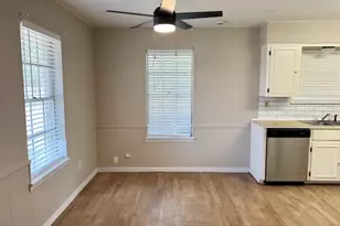 820 S Blanco St, Lockhart, TX 78644 - Photo 10