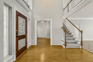 10802 Hastings Ln, Austin, TX 78750 - Photo 2