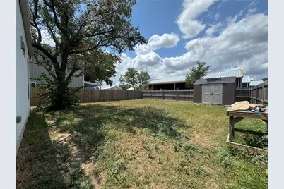 225 Western Avenue, Bertram, TX 78605 - Photo 16