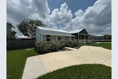 225 Western Avenue, Bertram, TX 78605 - Photo 1