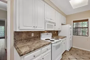 2208 Indian Trail, Austin, TX 78703 - Photo 10