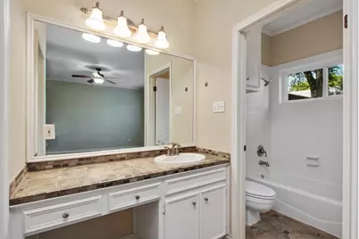 2208 Indian Trail #B, Austin, TX 78703 - Photo 14