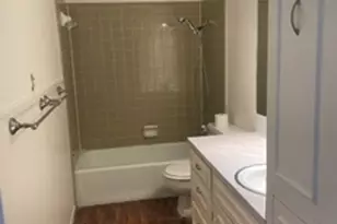 9101 Rockcrest Cir, Austin, TX 78759 - Photo 8
