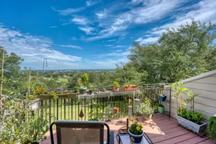307 Poker Chip Dr, Horseshoe Bay, TX 78657 - Photo 12