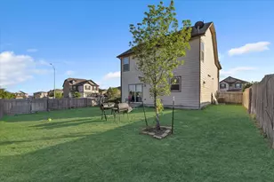 12922 Dwight Eisenhower St, Manor, TX 78653 - Photo 18