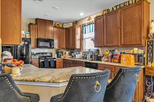 12922 Dwight Eisenhower St, Manor, TX 78653 - Photo 8