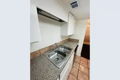 2401 Leon Street #307, Austin, TX 78705 - Photo 4