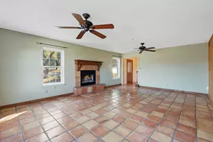 907 Shepherd Rd, Georgetown, TX 78628 - Photo 12