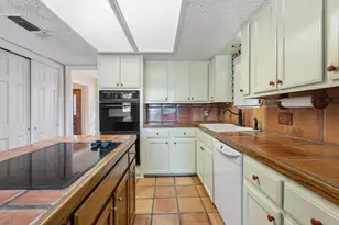 907 Shepherd Rd, Georgetown, TX 78628 - Photo 6