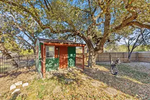 907 Shepherd Rd, Georgetown, TX 78628 - Photo 32