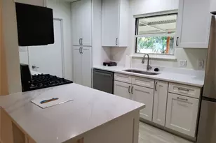 2615 Sherwood Ln, Austin, TX 78704 - Photo 4