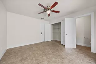 13420 Lyndhurst St, Austin, TX 78729 - Photo 22