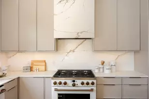 1802 Overhill Dr, Austin, TX 78721 - Photo 6