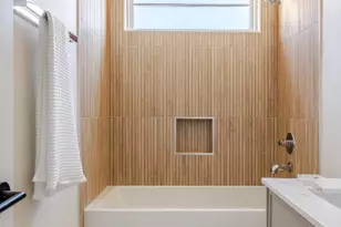 1802 Overhill Dr, Austin, TX 78721 - Photo 24