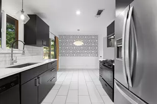 508 Harway Ct, Austin, TX 78745 - Photo 14