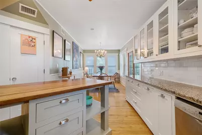 903 E 14th Street, Austin, TX 78702 - Photo 10