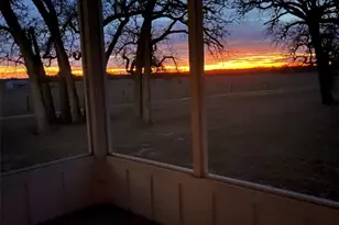 1145 W County Road 415, Lexington, TX 78947 - Photo 36