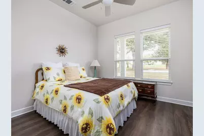 1145 W County Road 415, Lexington, TX 78947 - Photo 18