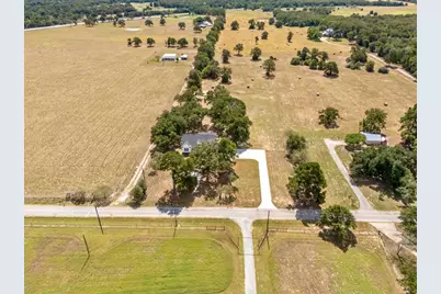 1145 W County Road 415, Lexington, TX 78947 - Photo 28