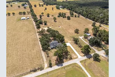 1145 W County Road 415, Lexington, TX 78947 - Photo 32