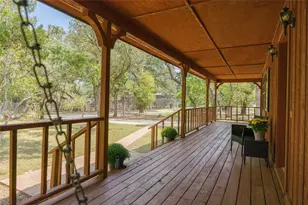 39 La Buena Vista Dr, Wimberley, TX 78676 - Photo 2