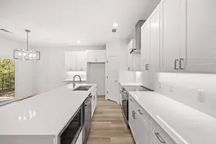 159 Molokini Dr, Bastrop, TX 78602 - Photo 10