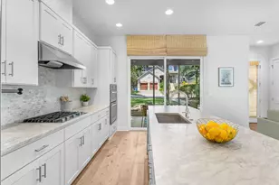 1603 W 39th 1/2 St, Austin, TX 78756 - Photo 12