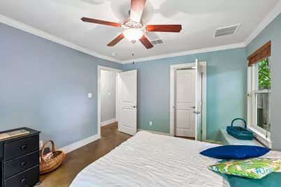 4413 Barrow Avenue, Austin, TX 78751 - Photo 14