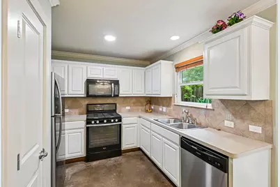 4413 Barrow Avenue, Austin, TX 78751 - Photo 12