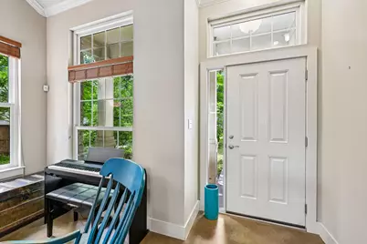 4413 Barrow Avenue, Austin, TX 78751 - Photo 6