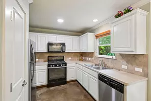 4413 Barrow Ave, Austin, TX 78751 - Photo 12