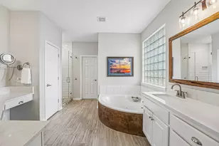 3417 Halsell Ct, Austin, TX 78732 - Photo 8