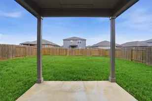 105 Declaration Ln, Liberty Hill, TX 78642 - Photo 22