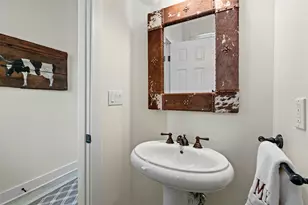 625 Robin Dale Ct, Lakeway, TX 78734 - Photo 32