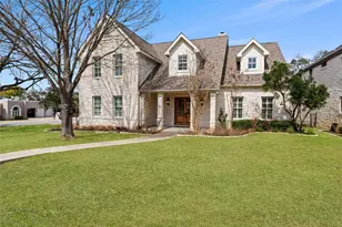 625 Robin Dale Ct, Lakeway, TX 78734 - Photo 1