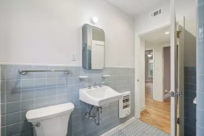 3010 Windsor Road #Unit E, Austin, TX 78703 - Photo 16