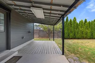 1197 Angelina St, Austin, TX 78702 - Photo 38