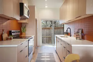 1903 Keilbar Ln, Austin, TX 78745 - Photo 8