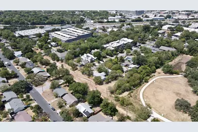 400 Swanee Drive, Austin, TX 78752 - Photo 8