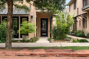 4552 Page St, Austin, TX 78723 - Photo 2