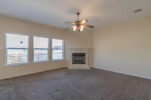 2013 Rachel Ln, Round Rock, TX 78664 - Photo 10