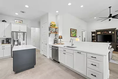 705 Pheasant Meadow, Liberty Hill, TX 78642 - Photo 10