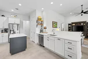 705 Pheasant Mdw, Liberty Hill, TX 78642 - Photo 10