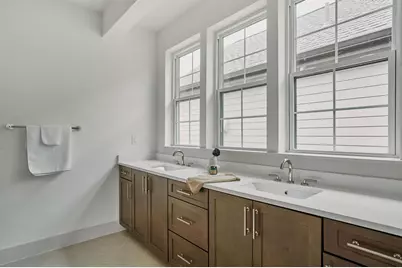 2209 Woodland Avenue #602, Austin, TX 78741 - Photo 10